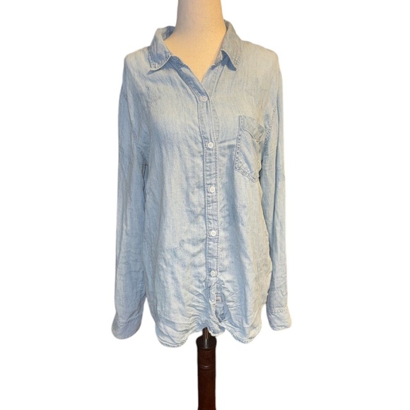 Rails Denim Button Down Stars - Picture 1 of 6